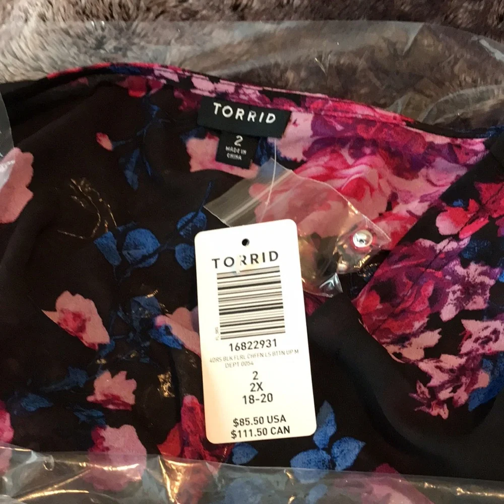 COPY - NWT Torrid 2X black chiffon floral maxi dress - Picture 8 of 11